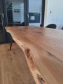 Oak dining table Tyrone, tapered legs in laser-cut sheet metal, oflis edge (natural)