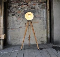 Lampa na trójnogu w stylu loft - Loffton (jasna)