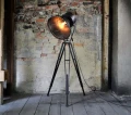 Lampa na trójnogu w stylu loft - Stalone, czarna