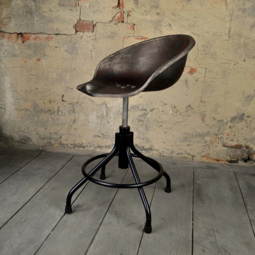 Industrialny regulowany hoker z unikatowym siedziskiem - Turno